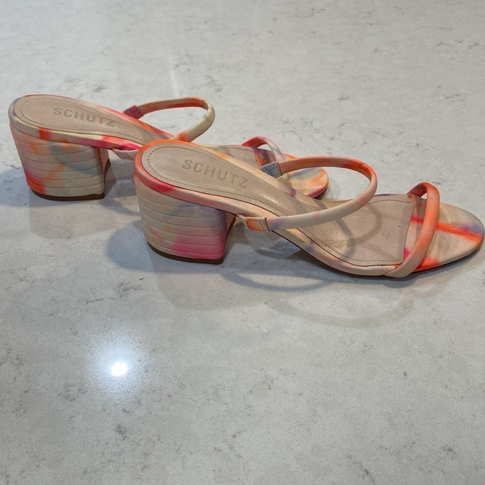 Schultz Kyra Tie-Dye Suede Sculptural Heel Dress Sandals size 6B